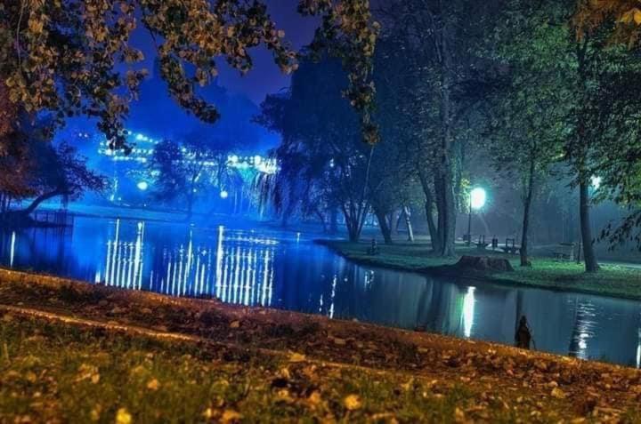 Vintage Apartament Ultracentral Крайова Екстер'єр фото